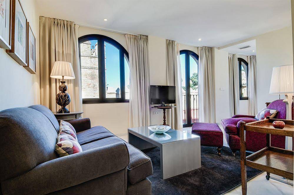 Suites Murillo Alcazar