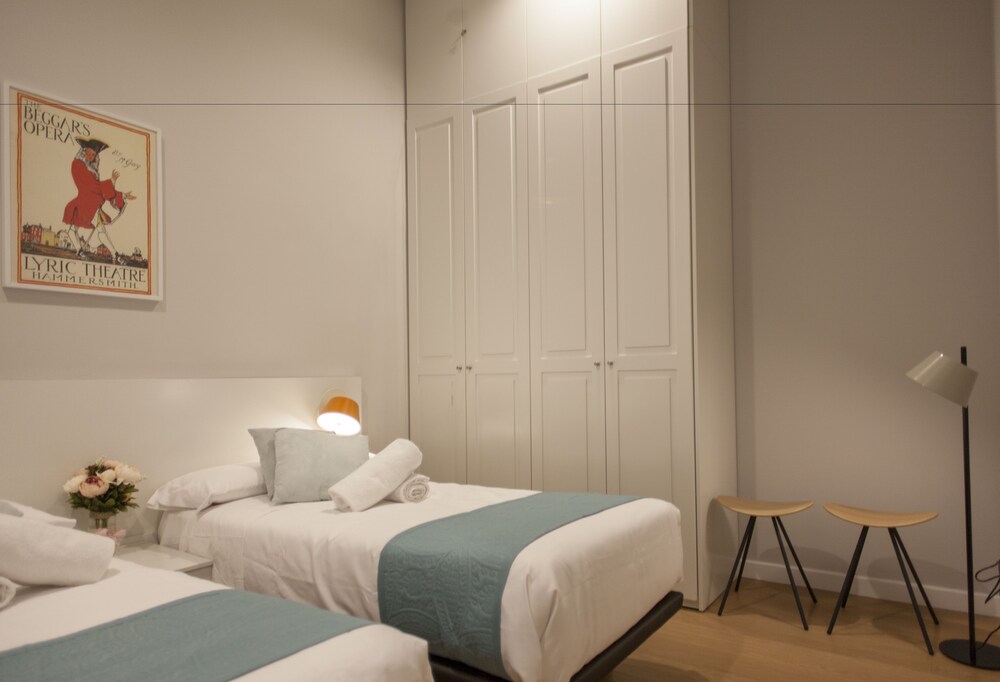 Ópera Apartments La Moneda