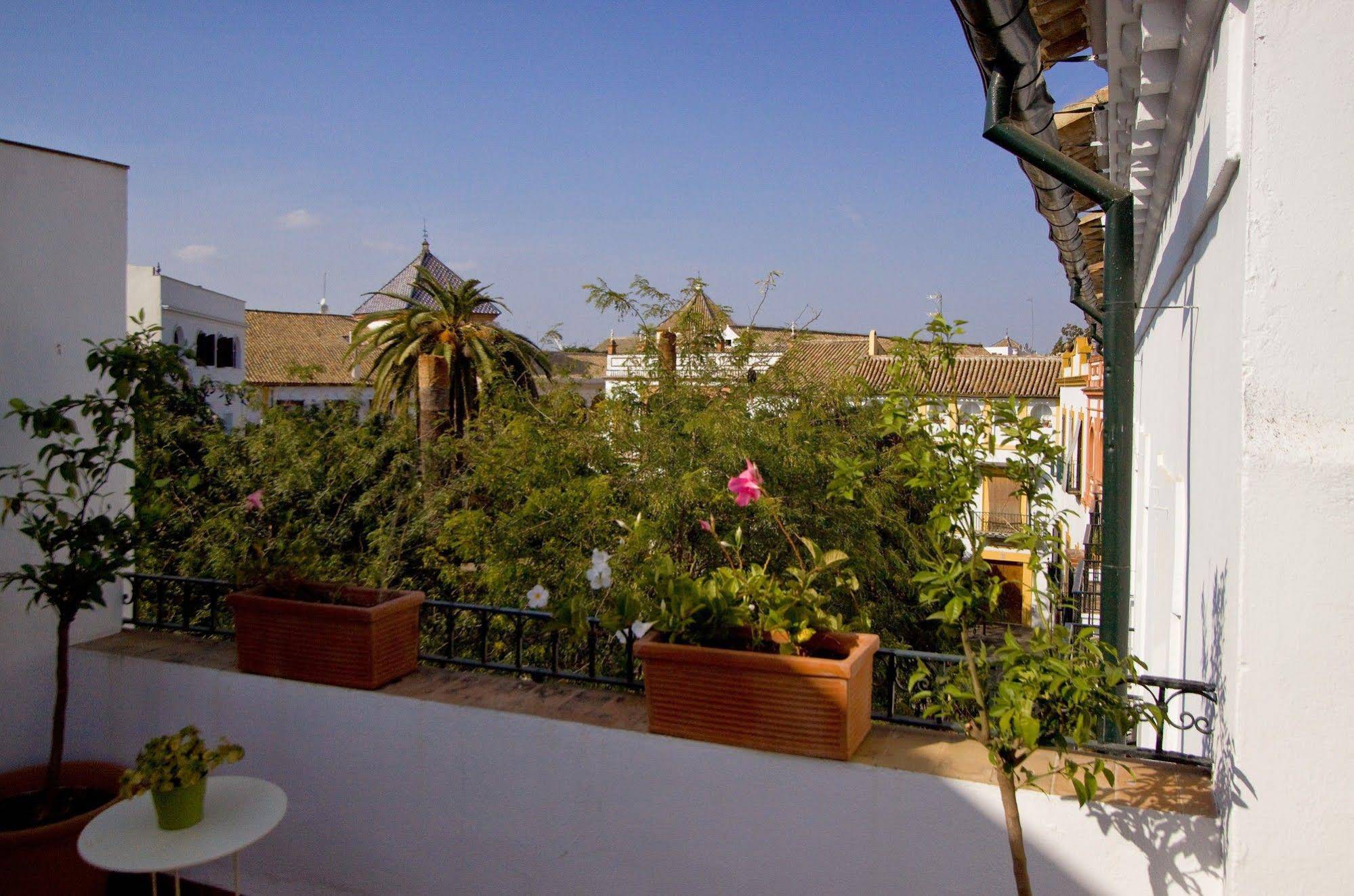 Plaza Pilatos Apartments