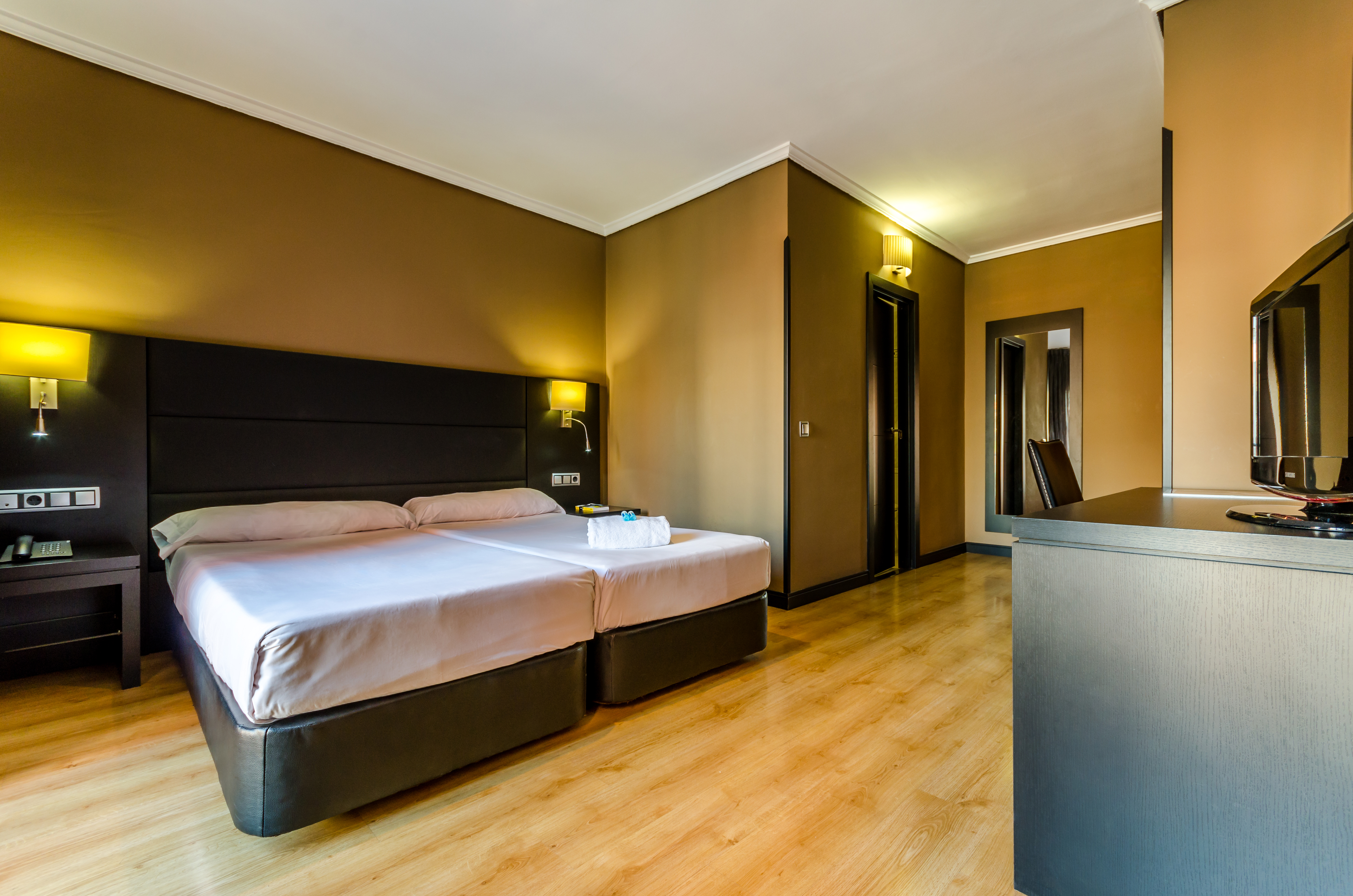 Virgen de los Reyes Affiliated by Senator