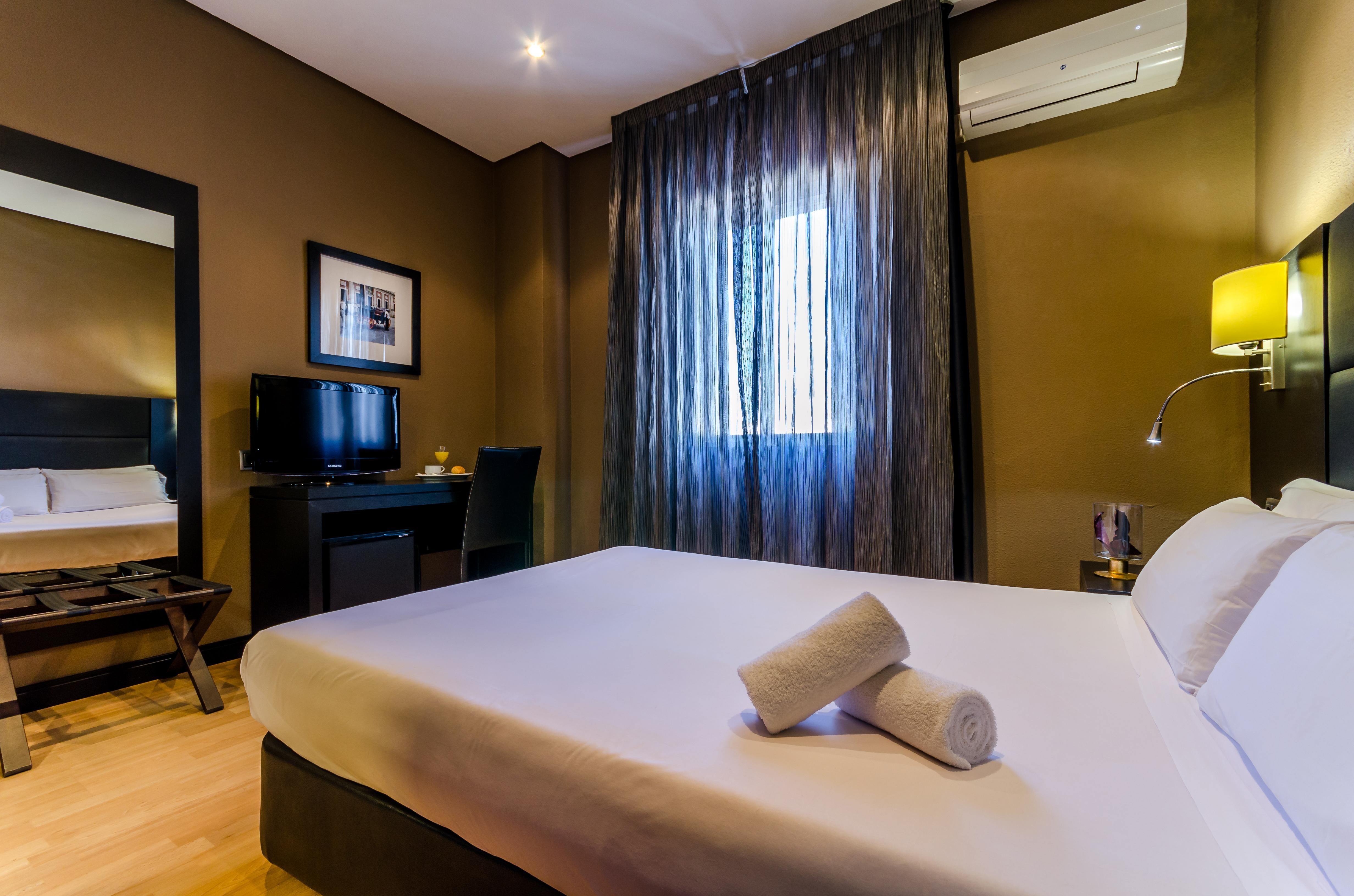 Virgen de los Reyes Affiliated by Senator