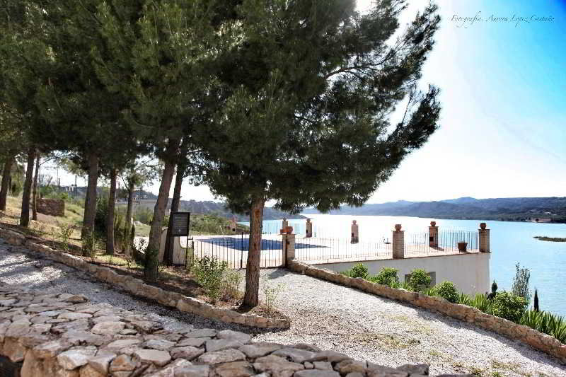 Balneario de Zújar