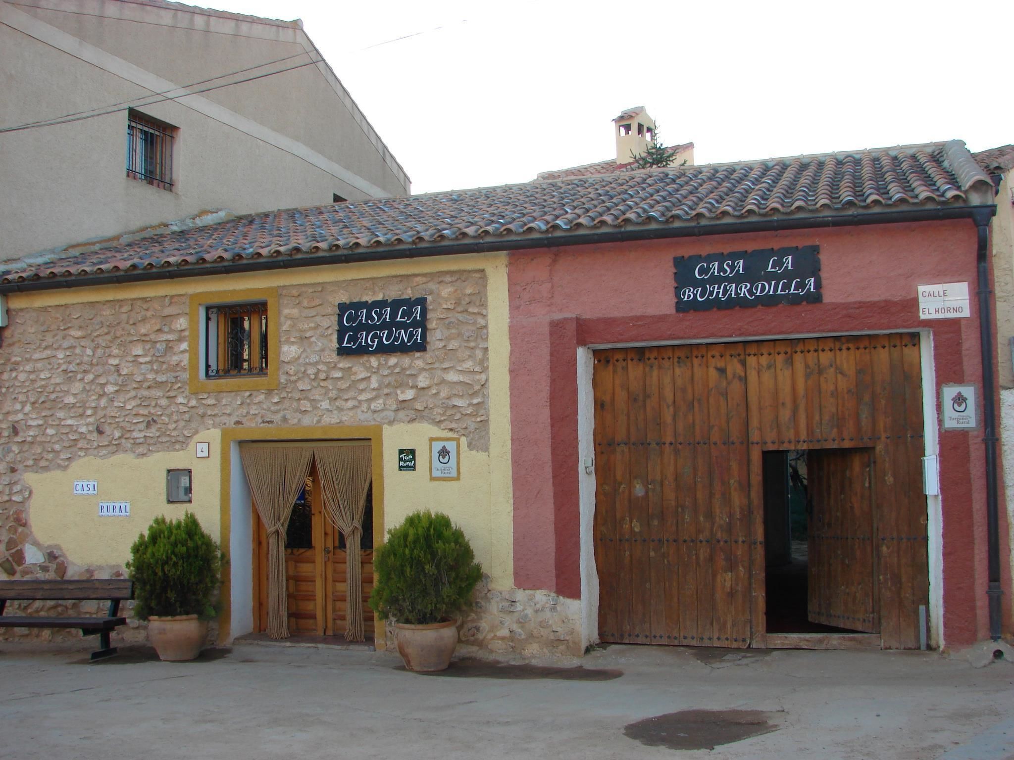 Casas Rurales La Laguna y La Buhardilla