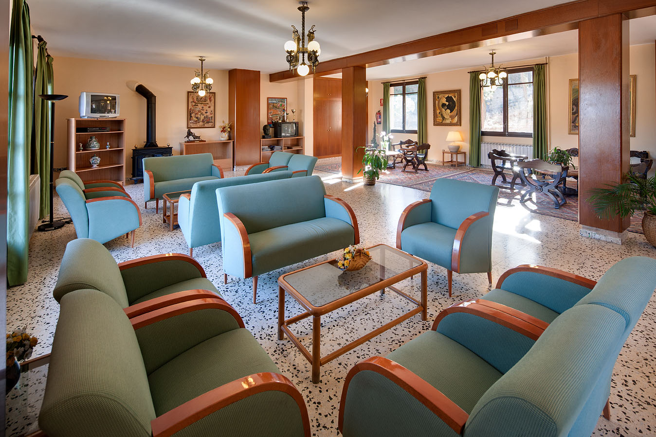 Hotel Mora