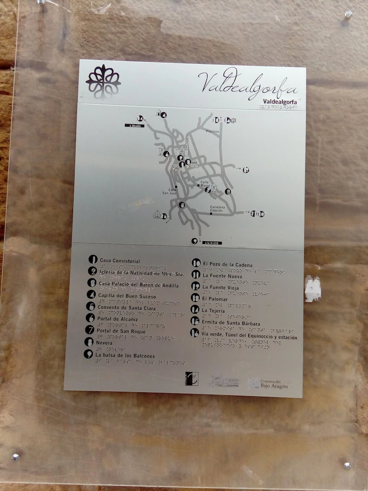 Apartamentos La Val Del Oro