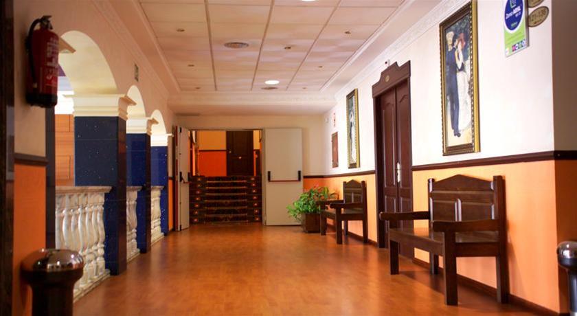 El Cisne Hotel