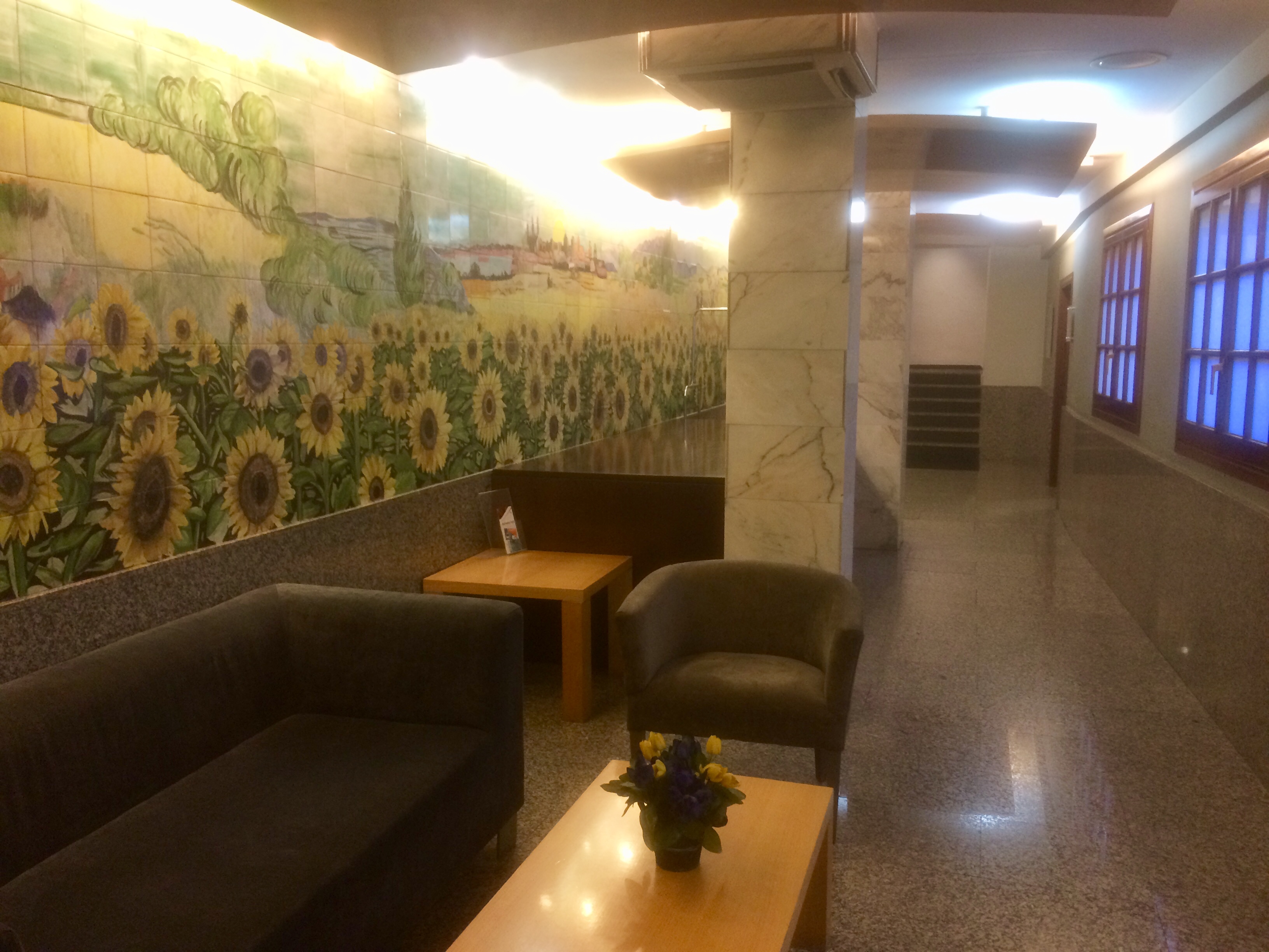 Habitat Center Los Girasoles