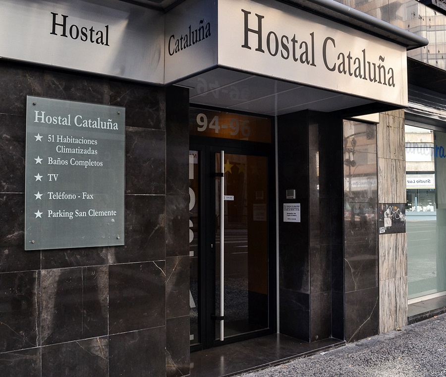 Hostal Cataluña