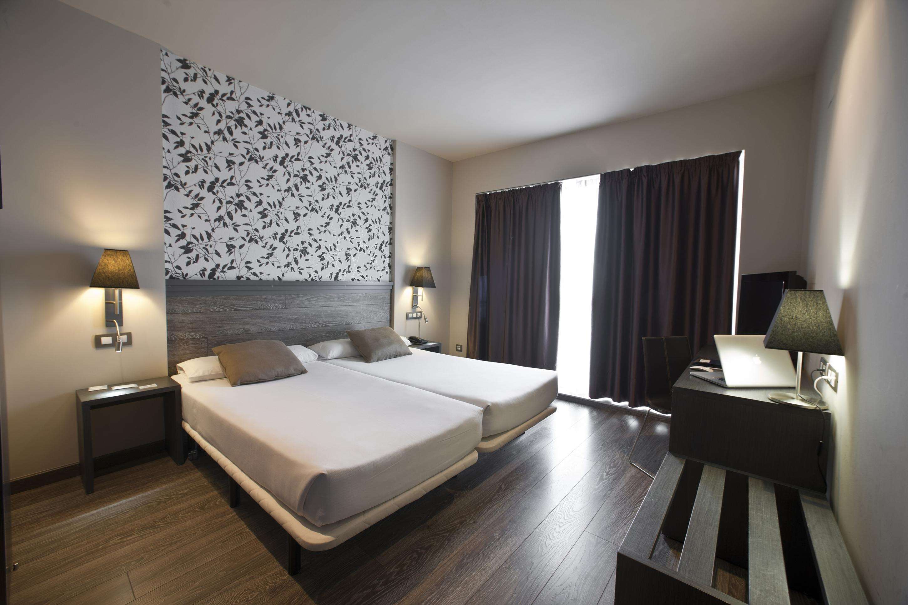 Sercotel Plaza Feria Hotel