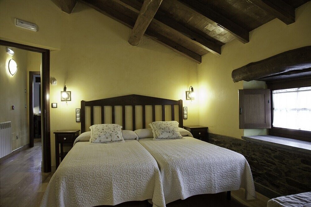 Casas y Apartamentos Hacienda Llamabúa