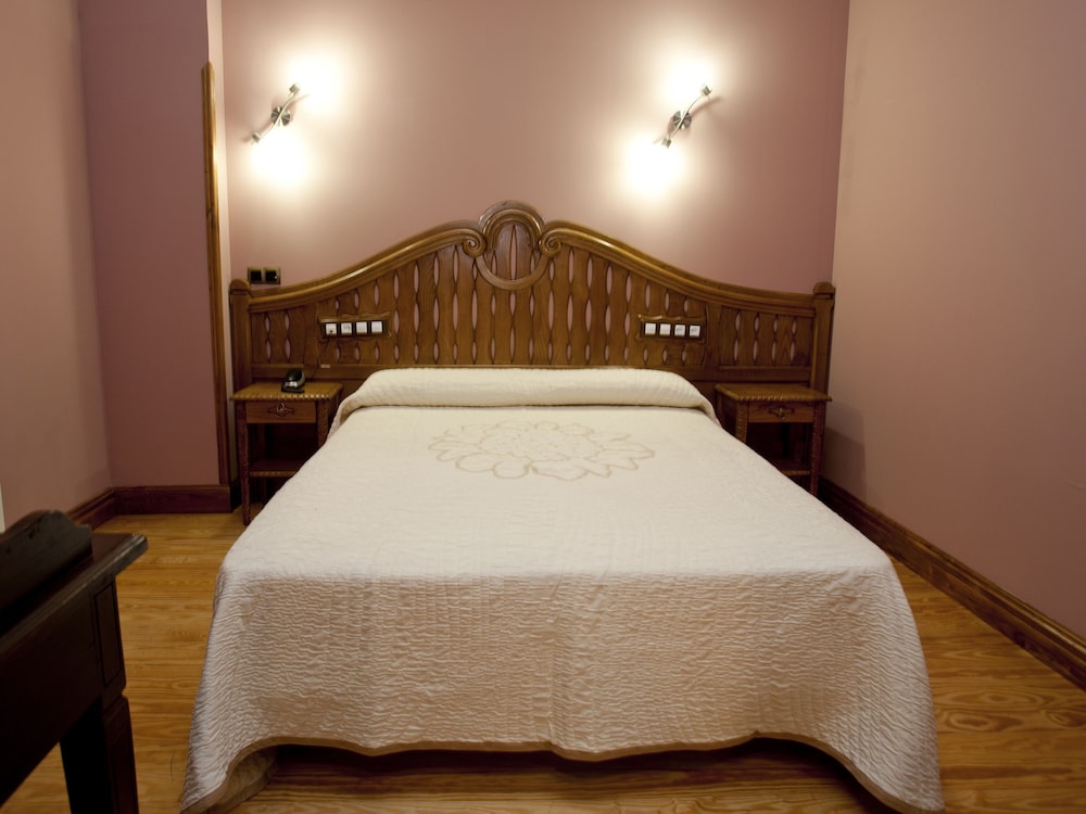 Don Felix Hotel Y Restaurante