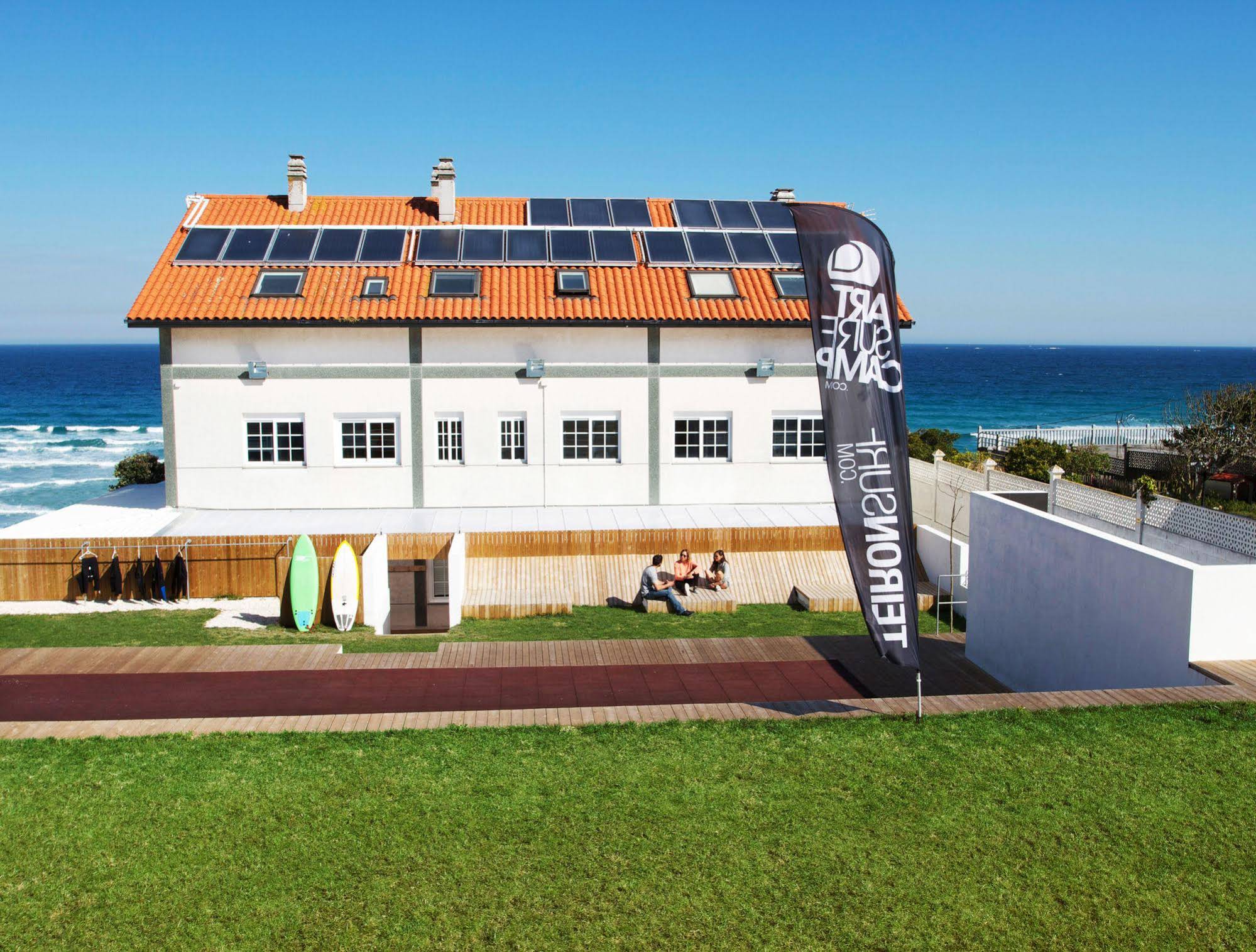 ArtSurfCamp