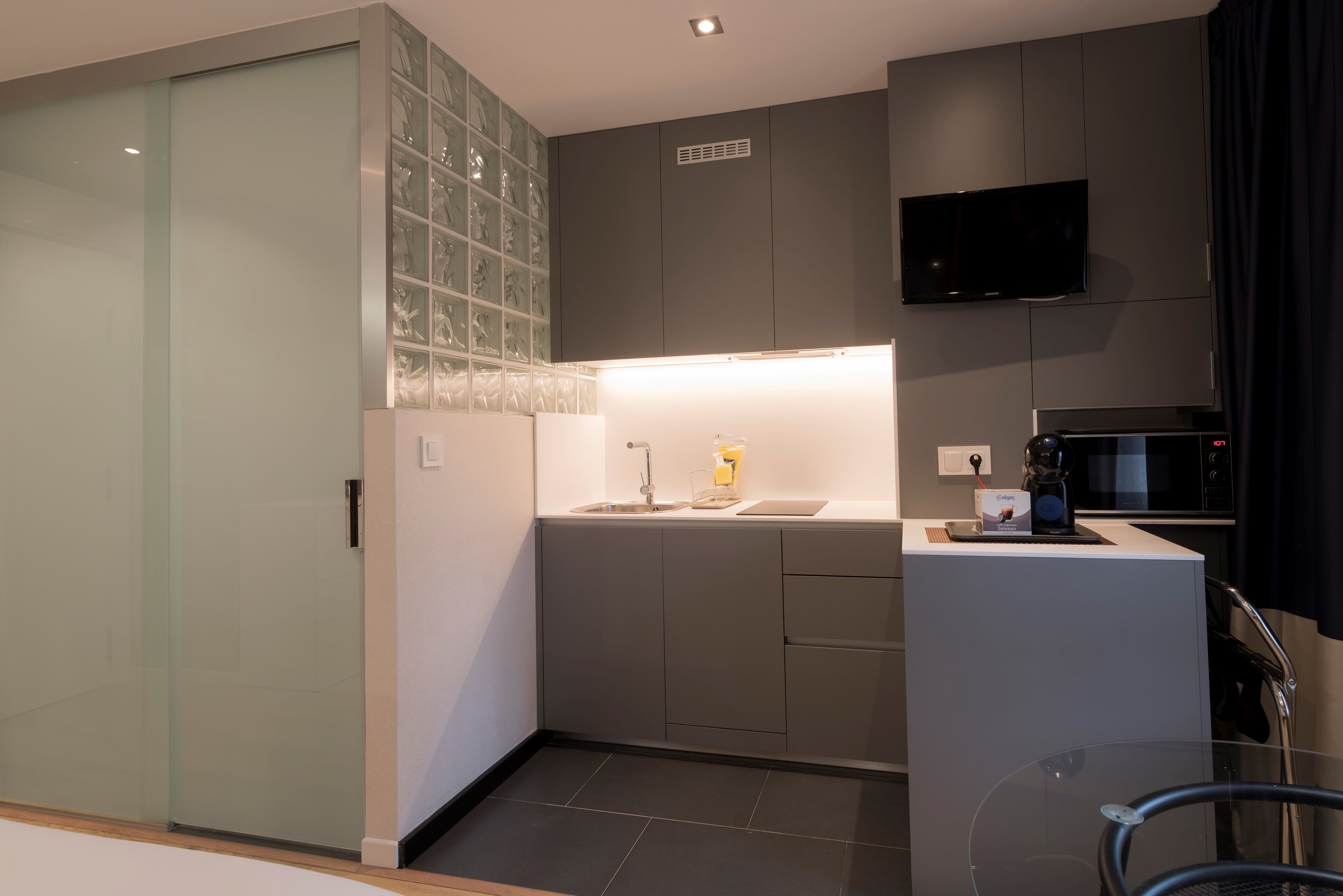 Avenida Lofts