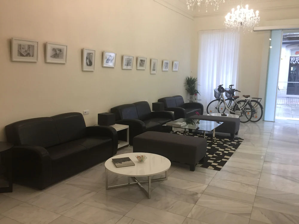 Hostal Alda Alborán Rooms