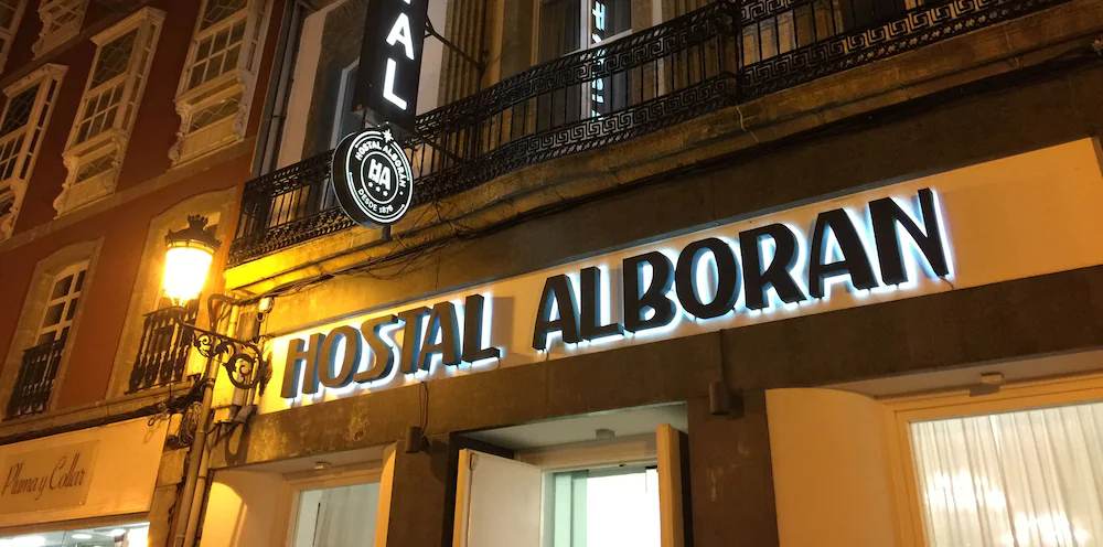 Hostal Alda Alborán Rooms