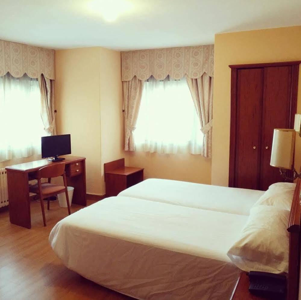Hotel Maycar