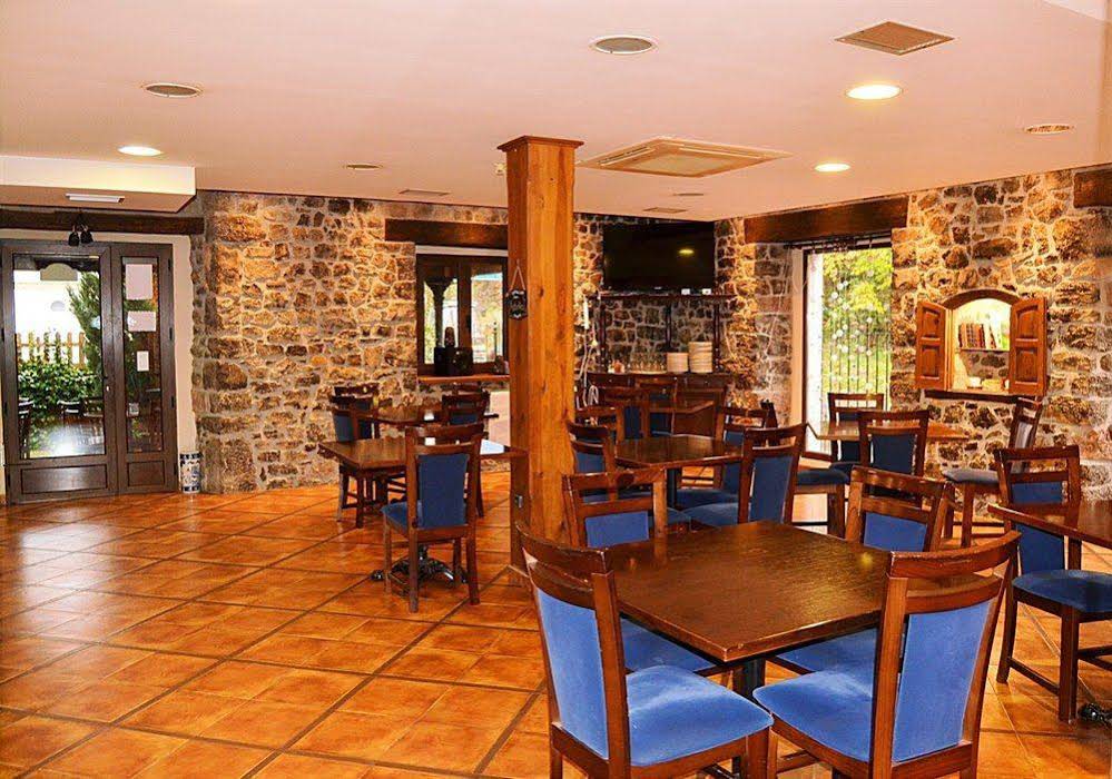 Hotel Restaurante Ribera del Chicu
