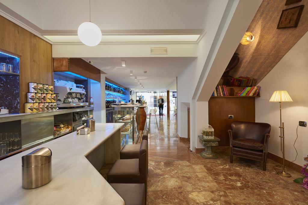 Hotel La Serrana