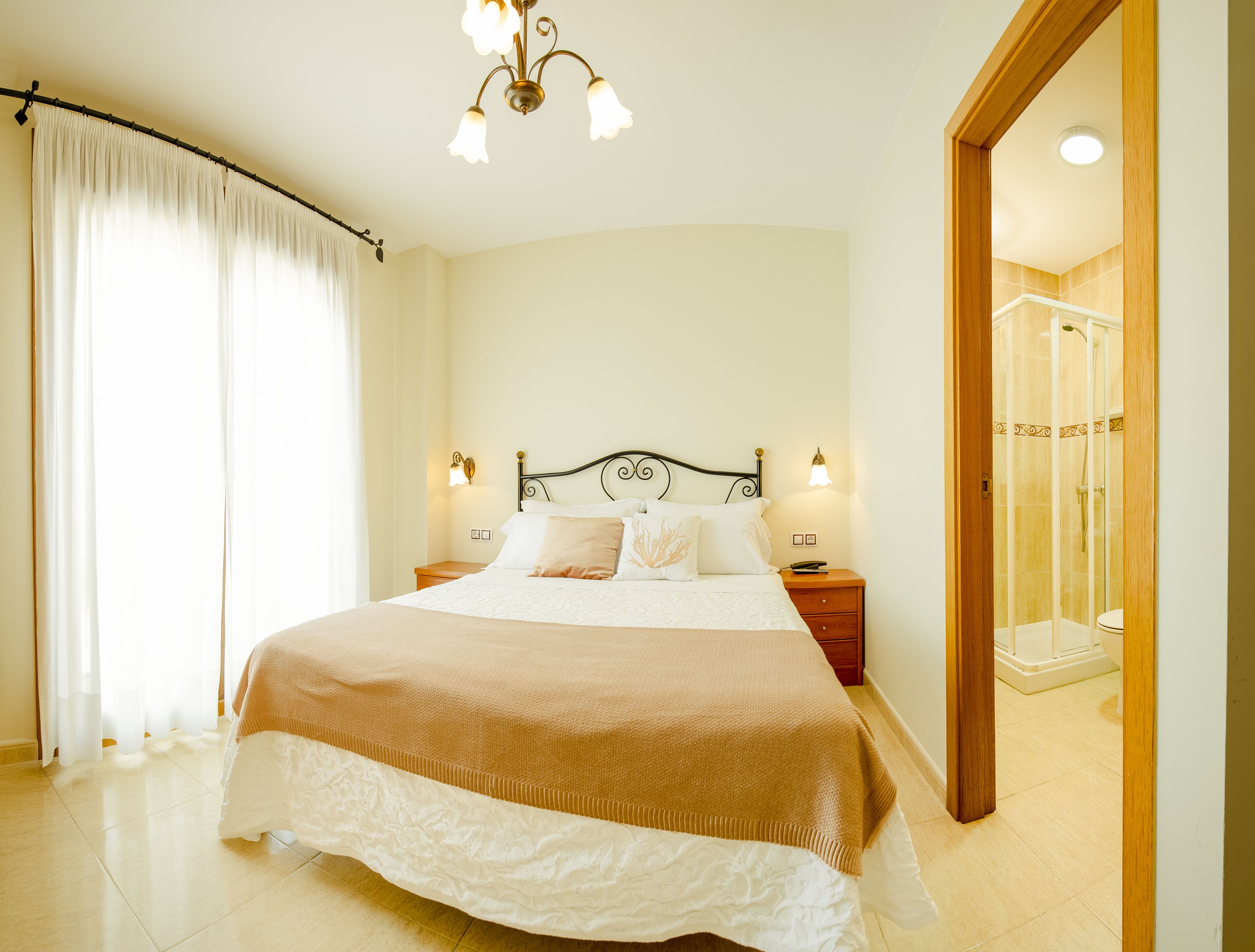Hotel Arce