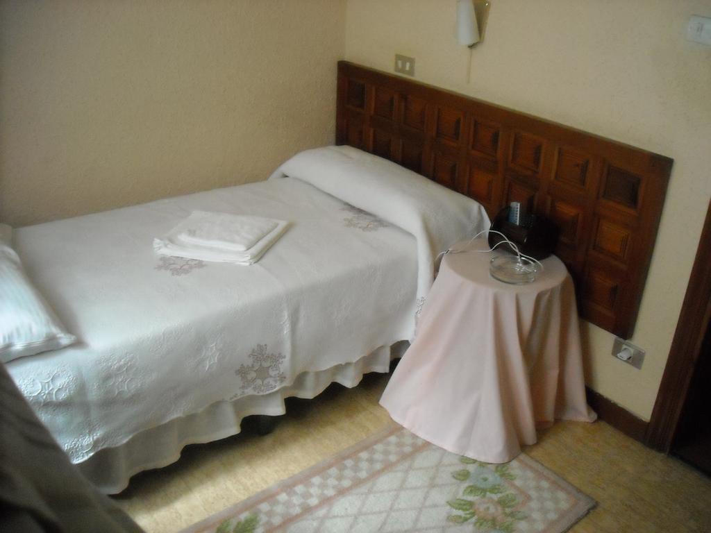 Hostal Paratene