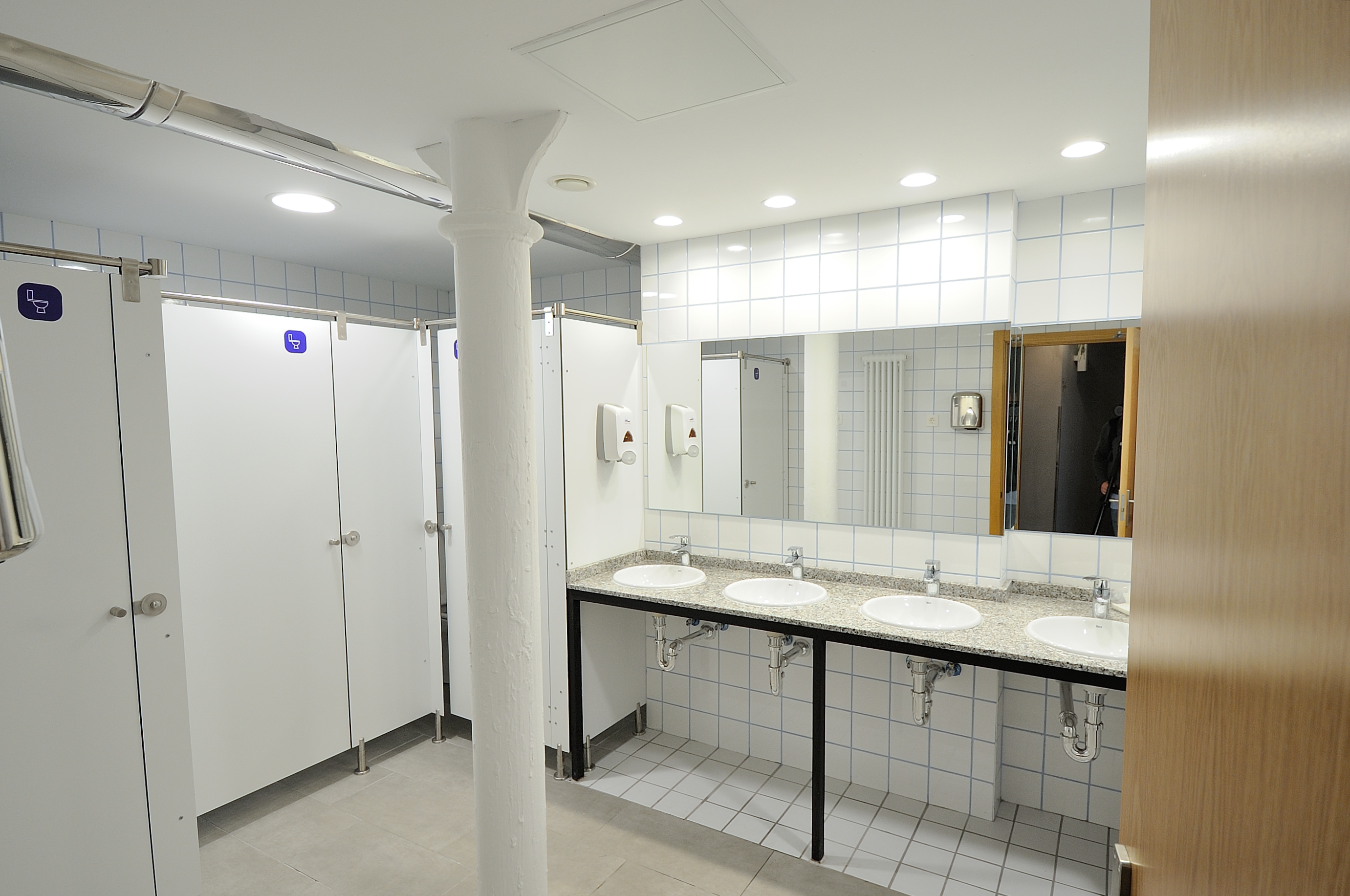 Bcool Bilbao Hostel