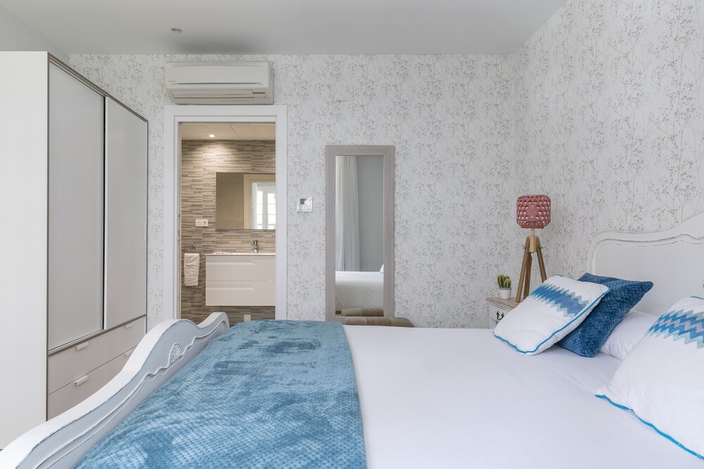 Bilbao Museums Apartments by Forever Rentals