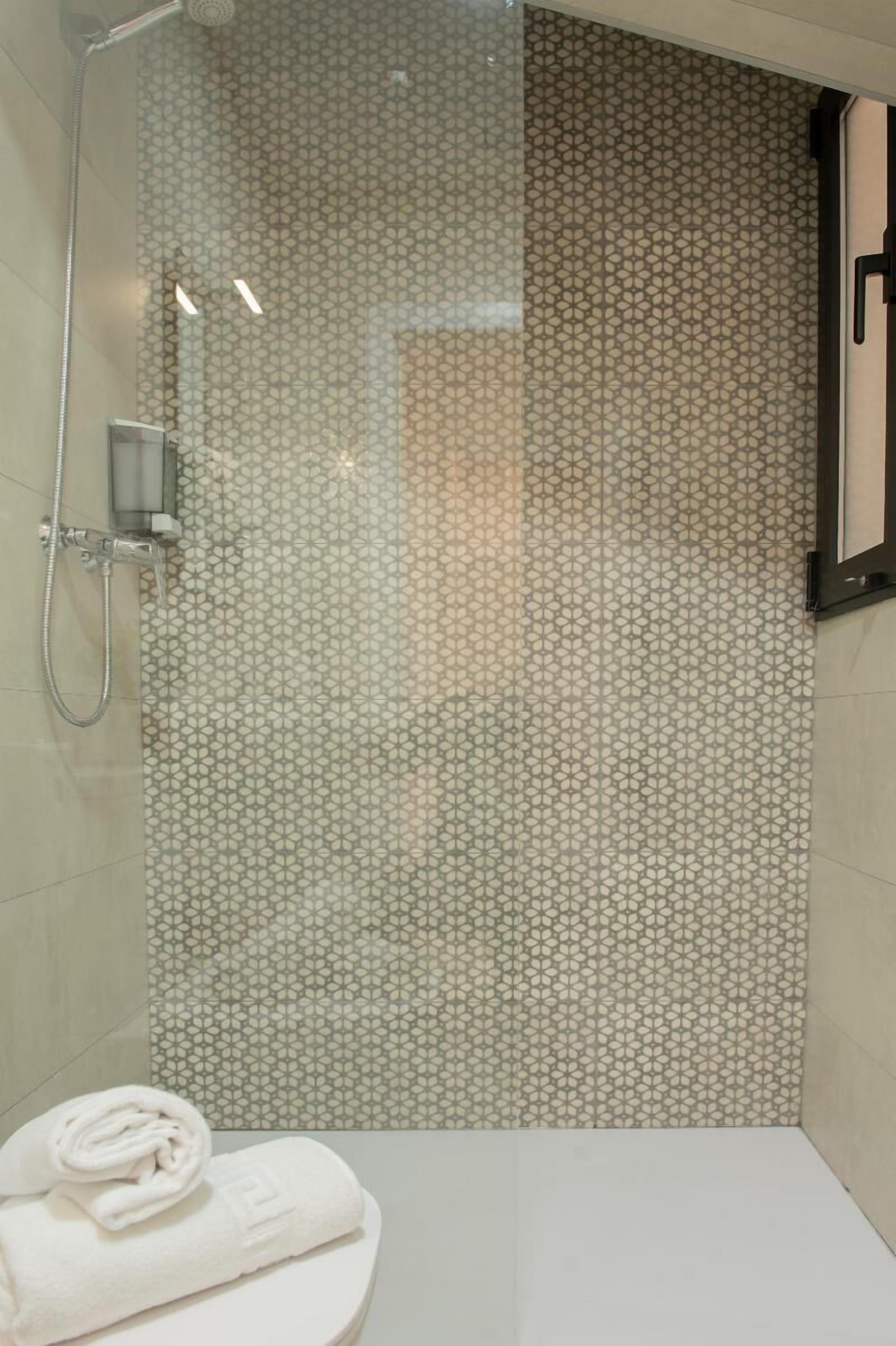 Bilbao Rooms & Kitchen Zorroza