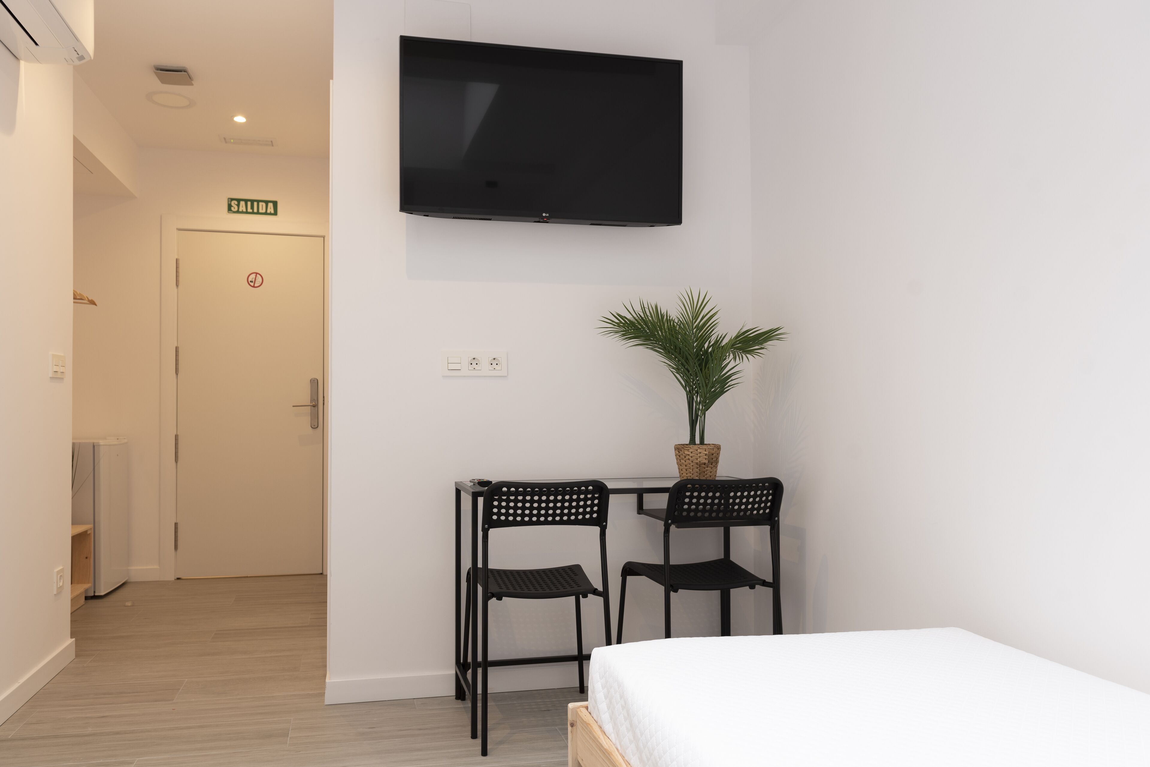 Bilbao Rooms & Kitchen Zorroza