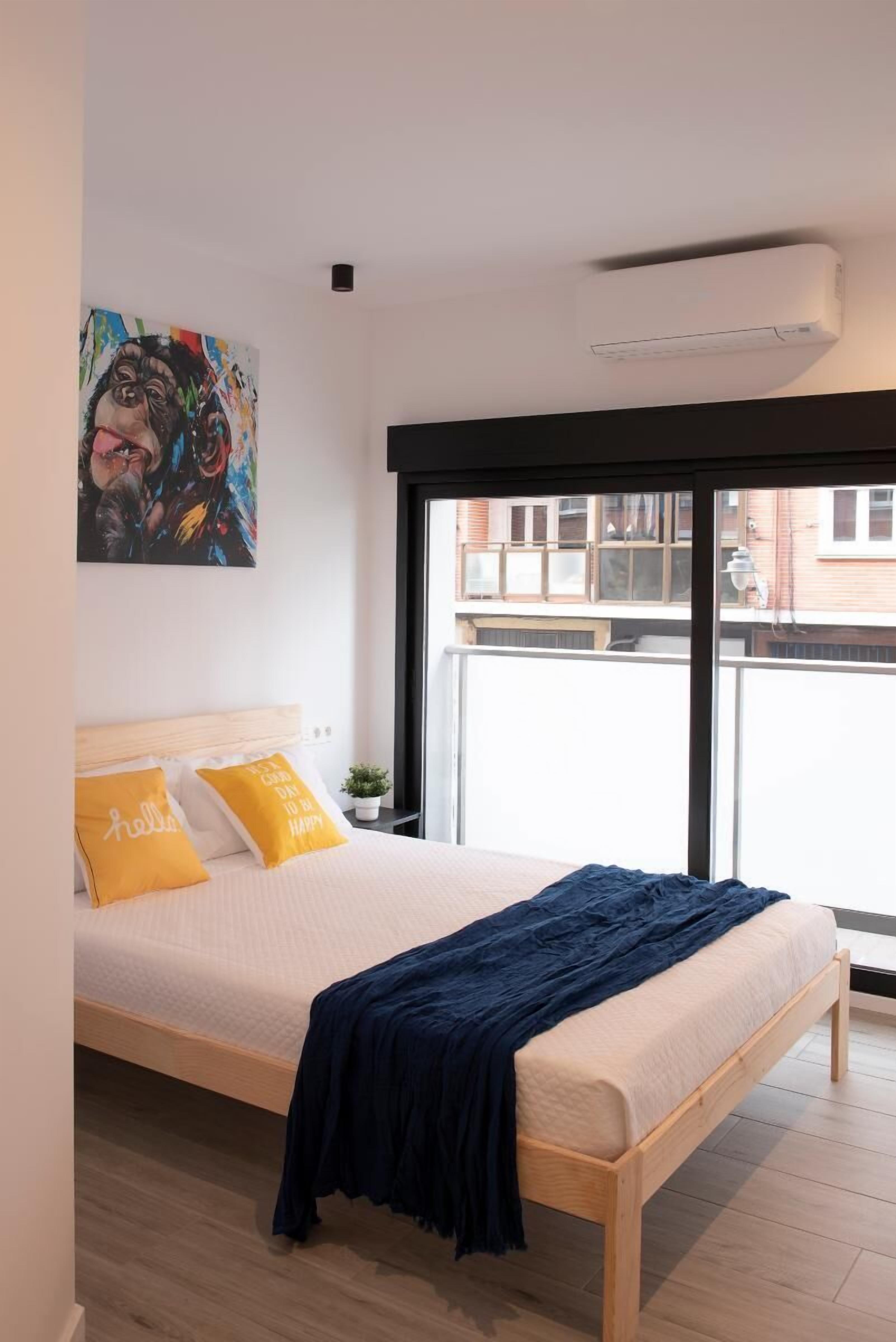 Bilbao Rooms & Kitchen Zorroza