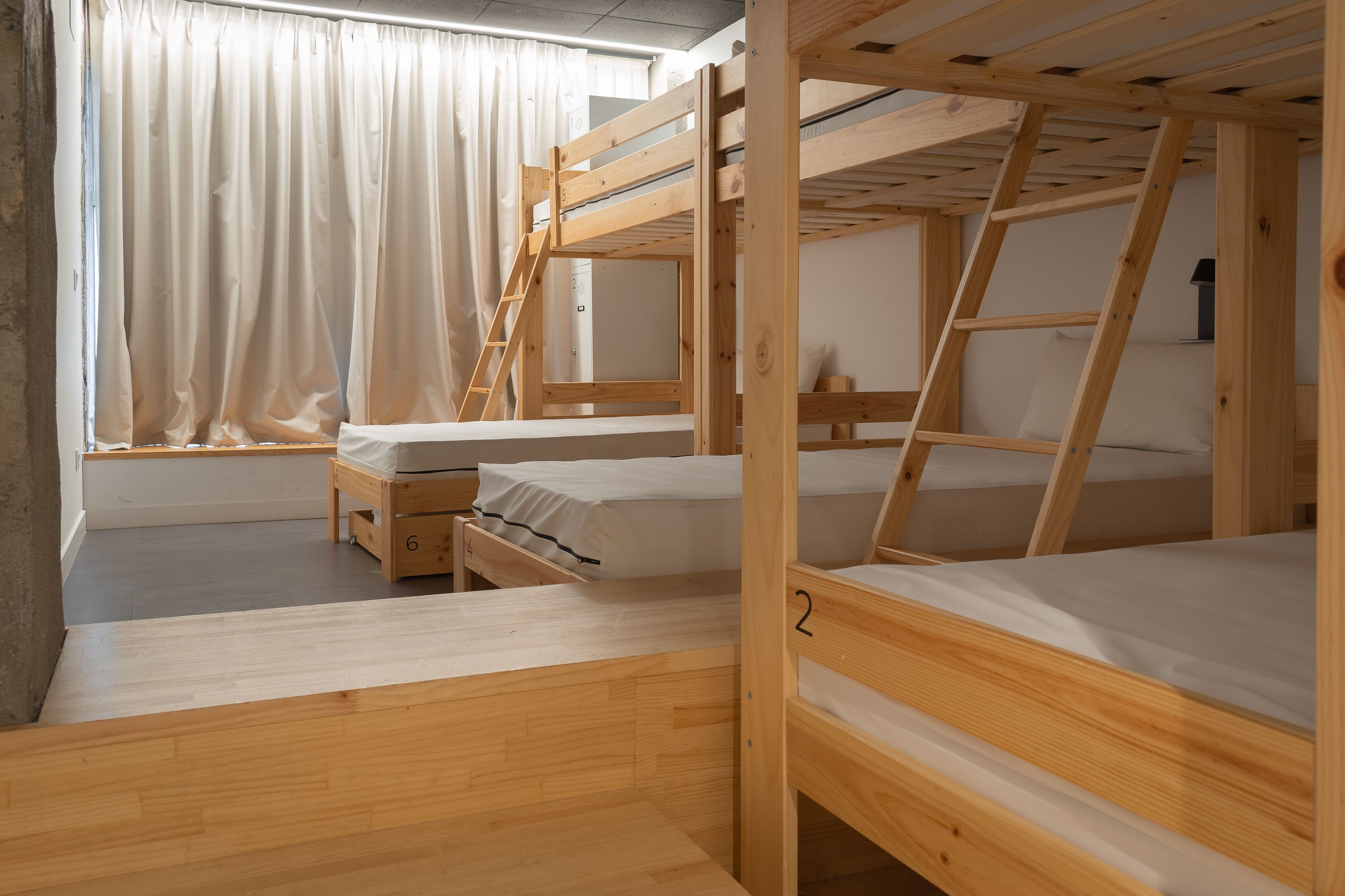 Ekoos Hostel