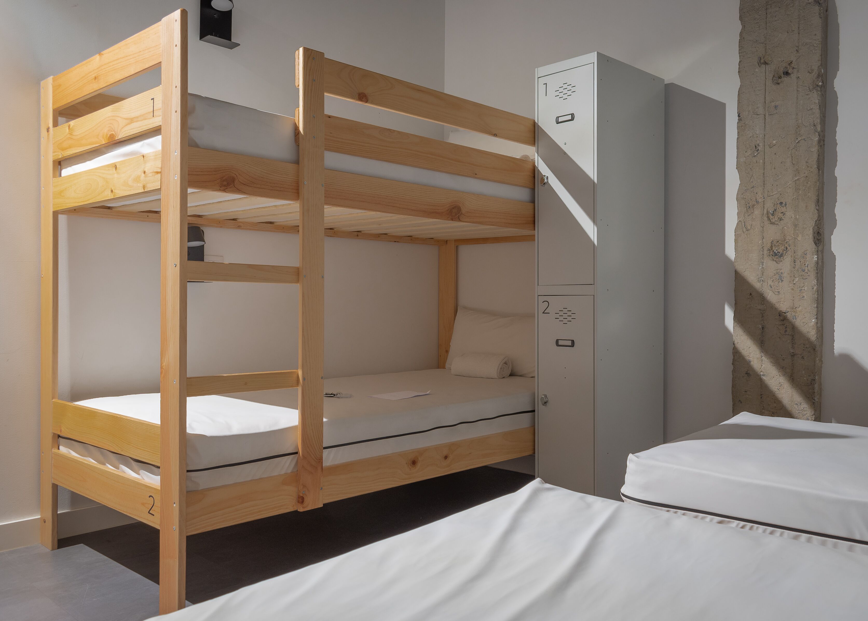 Ekoos Hostel
