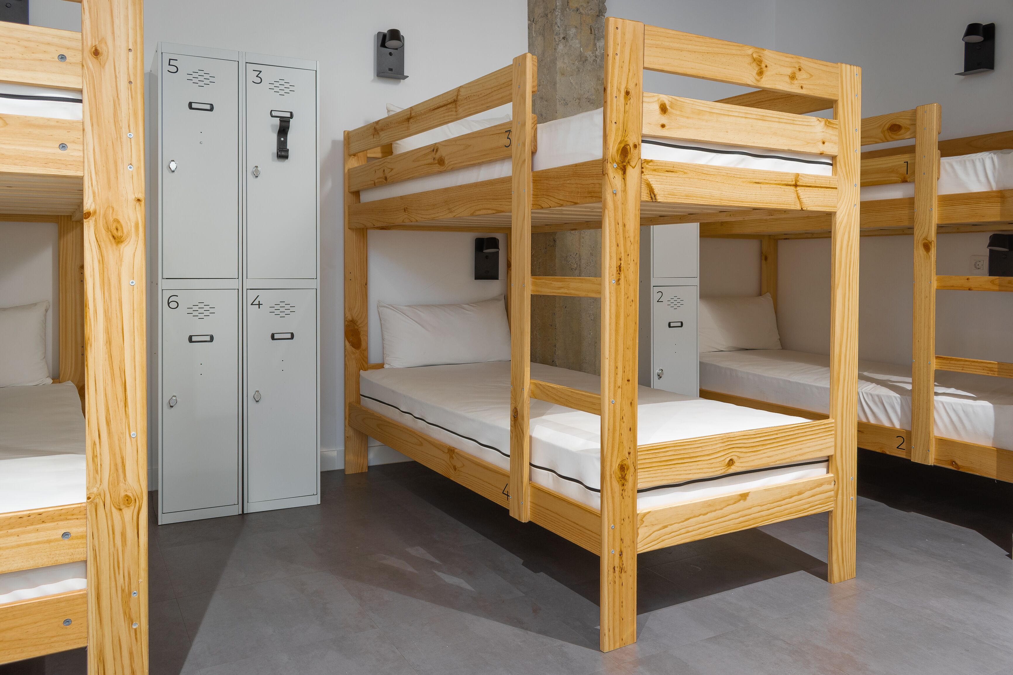 Ekoos Hostel