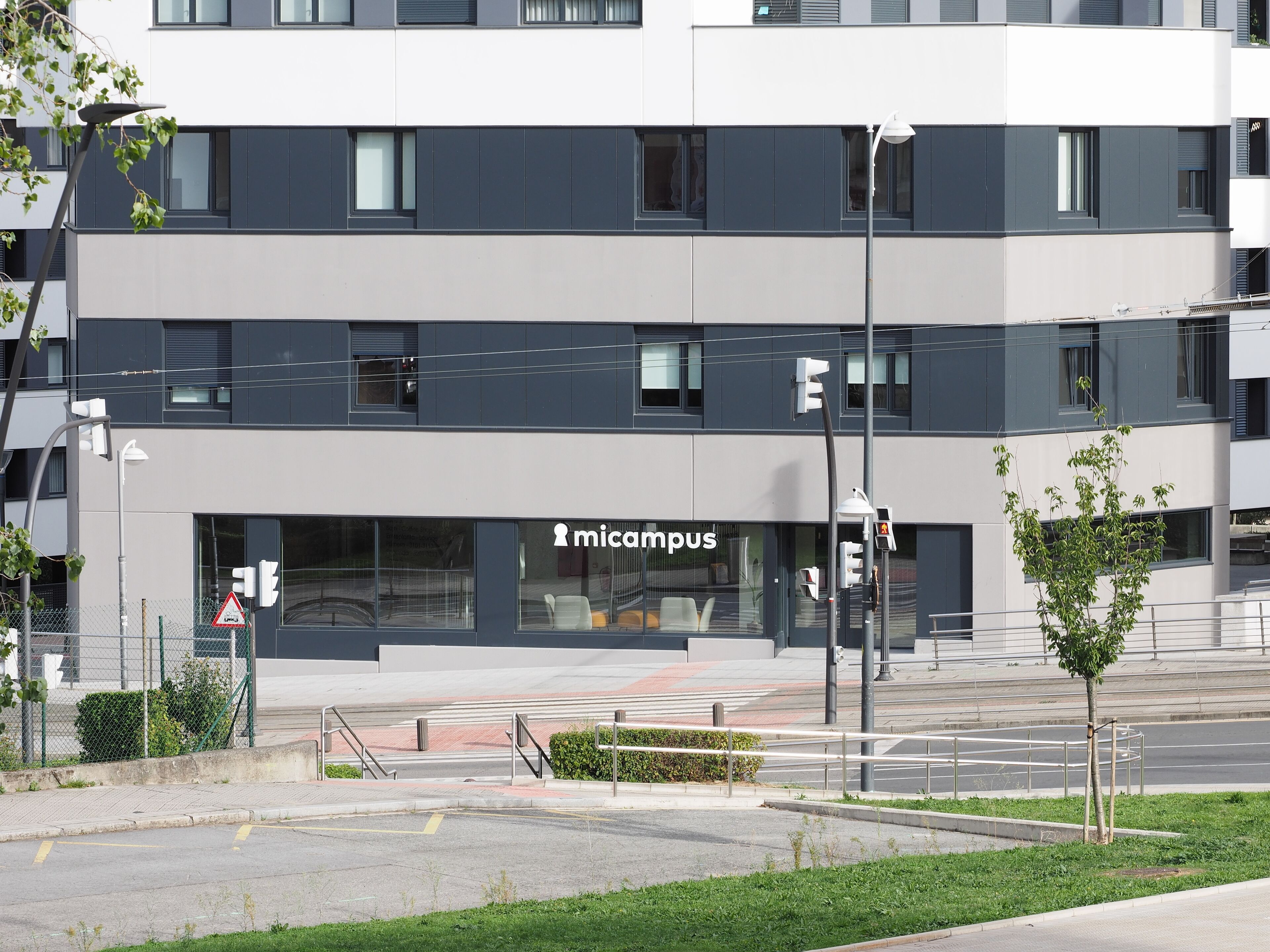 Micampus San Mamés Residencia Universitaria Solo Estudiantes