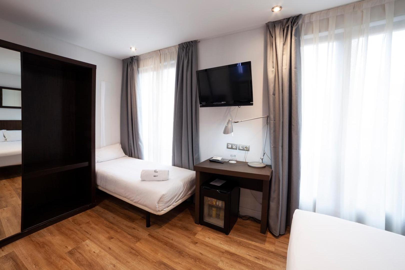 Petit Palace Arana