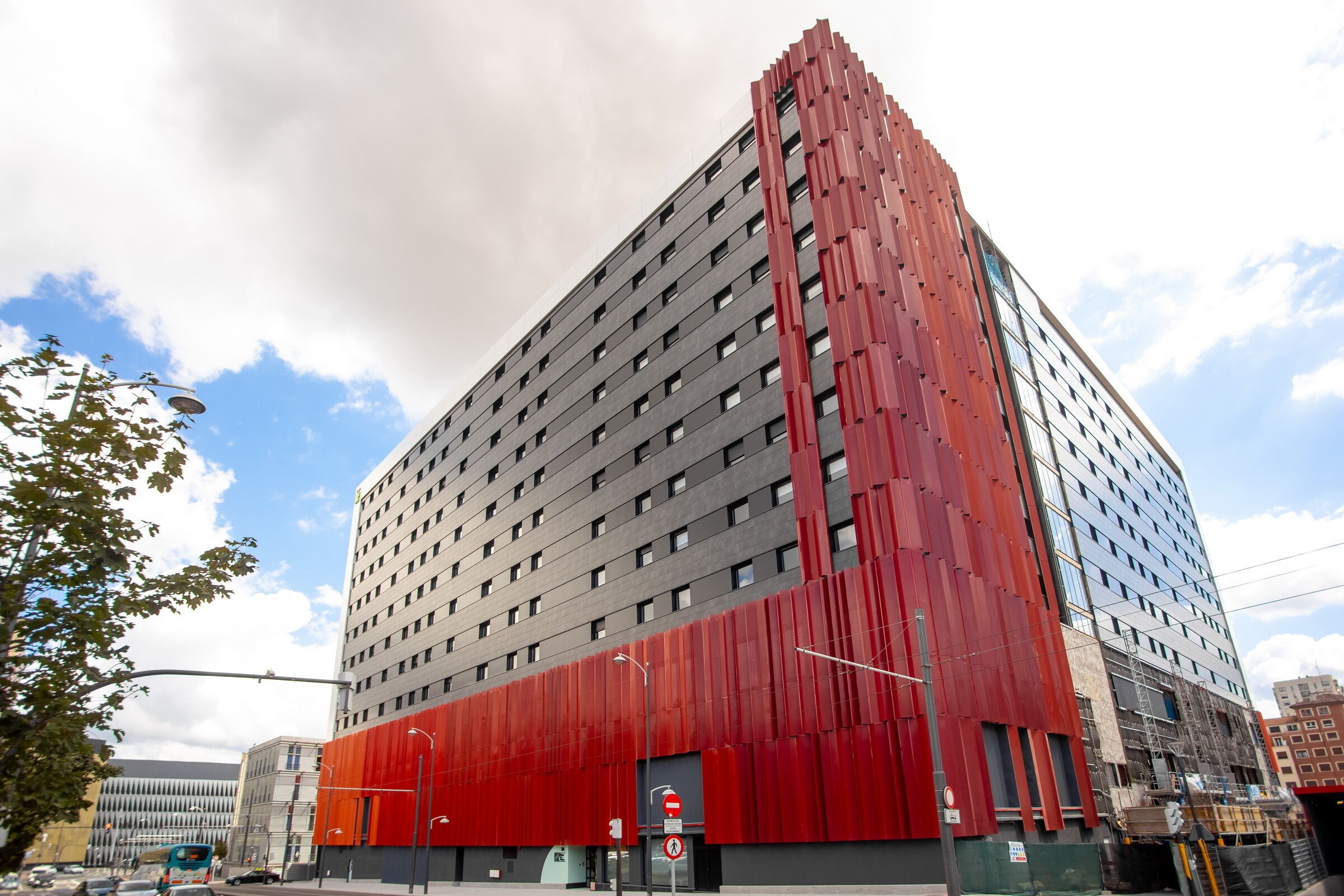 Residencia Universitaria San Mames