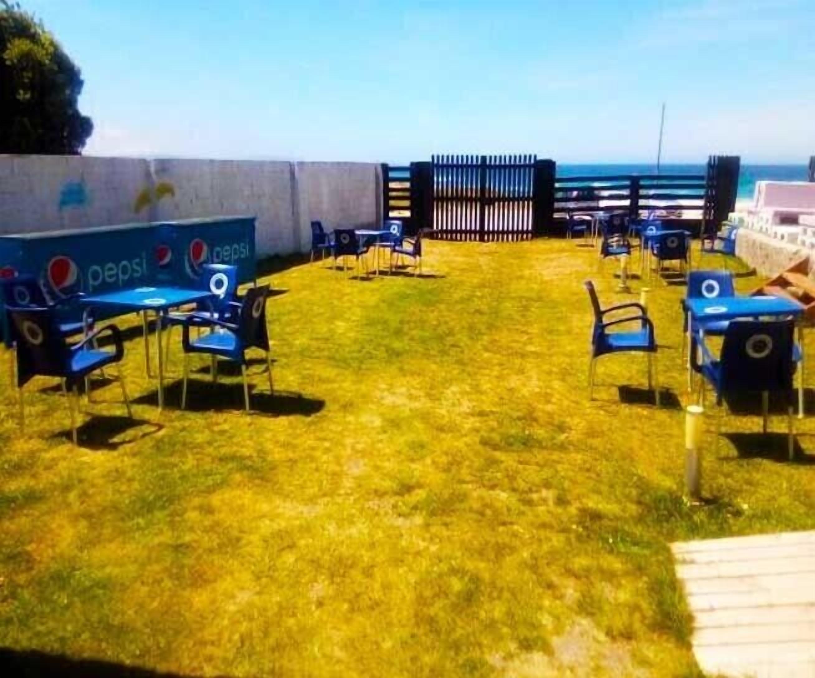 Escuela de Surf y Hostel Baldaio