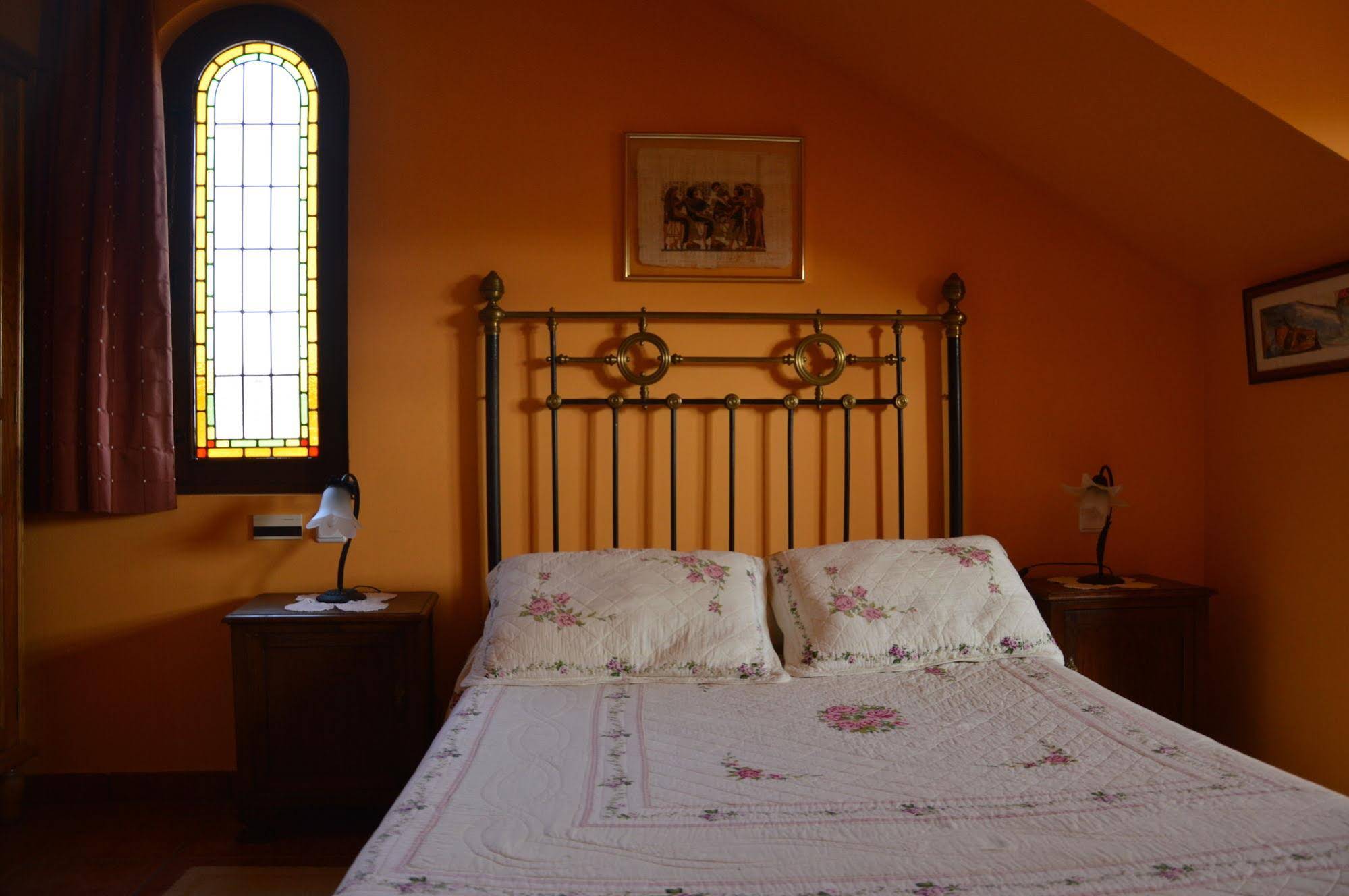 Hotel Rural Mar de Queo 2