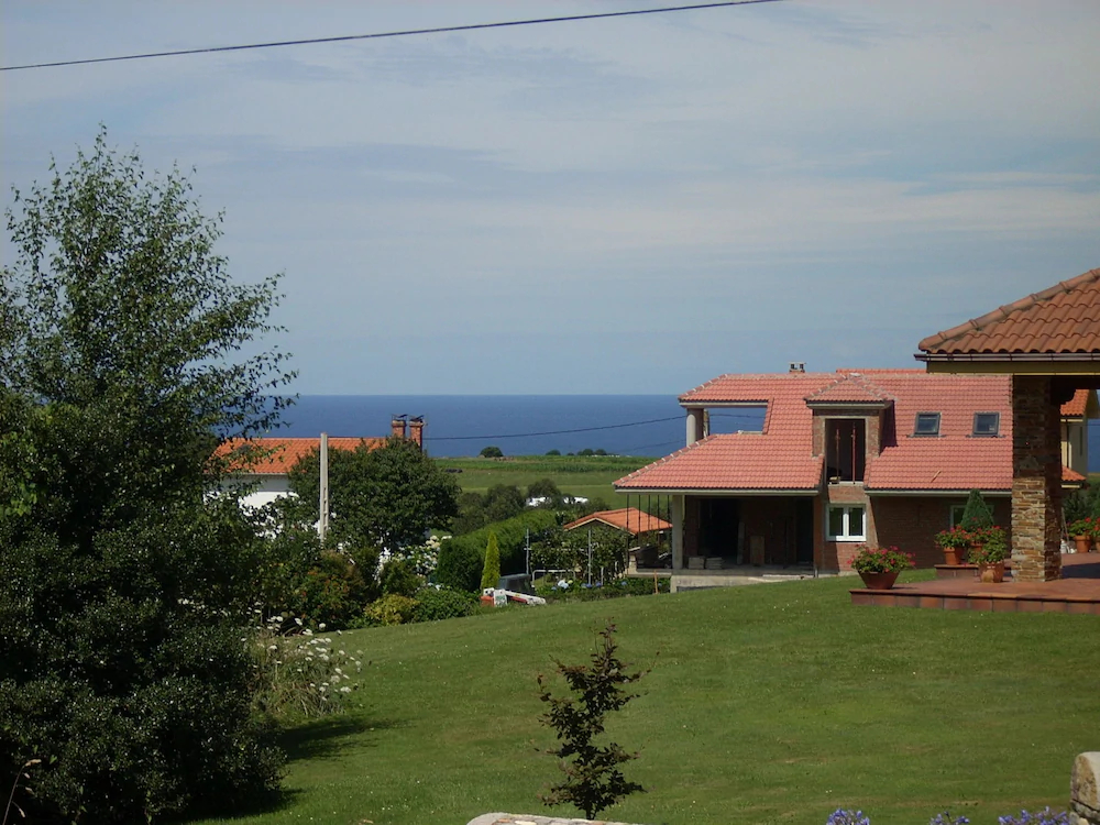 Apartamentos Rurales La Carbayala