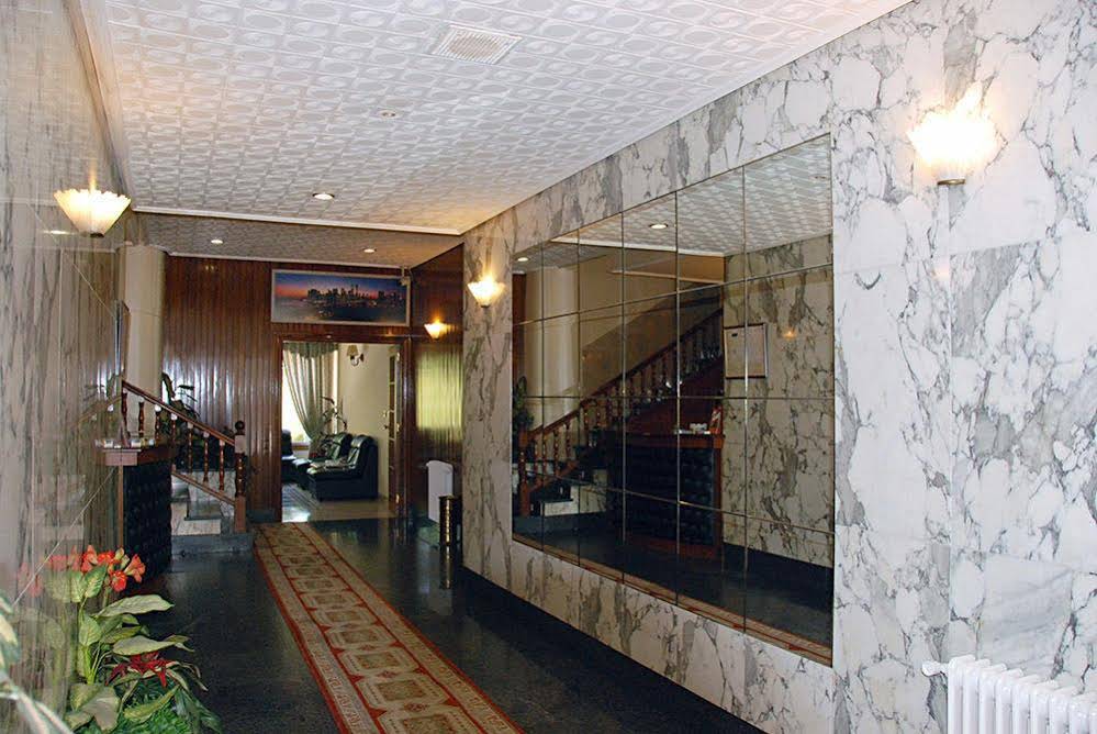 Hotel América