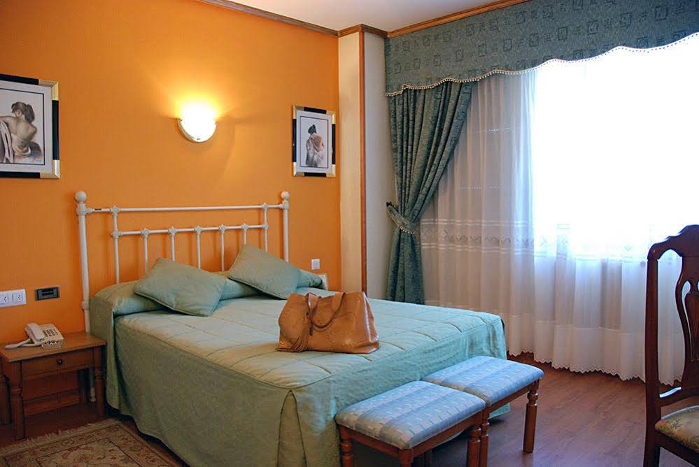 Hotel América