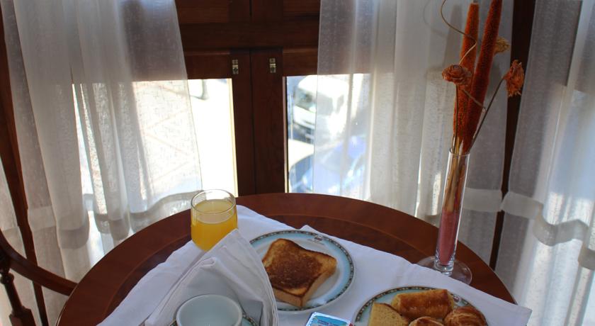 B&B HOTEL Gijón Centro Begoña