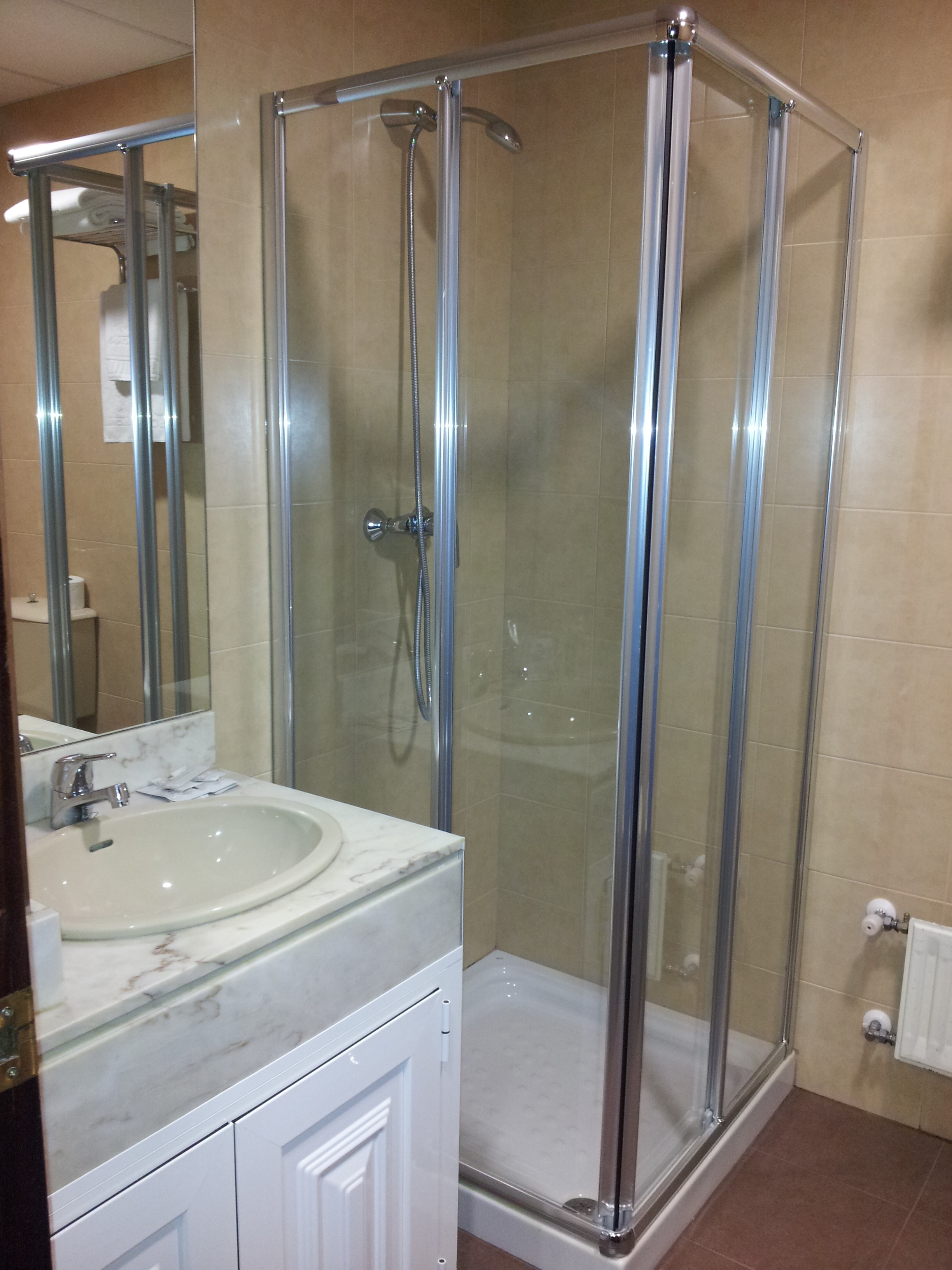 B&B HOTEL Gijón Centro Begoña