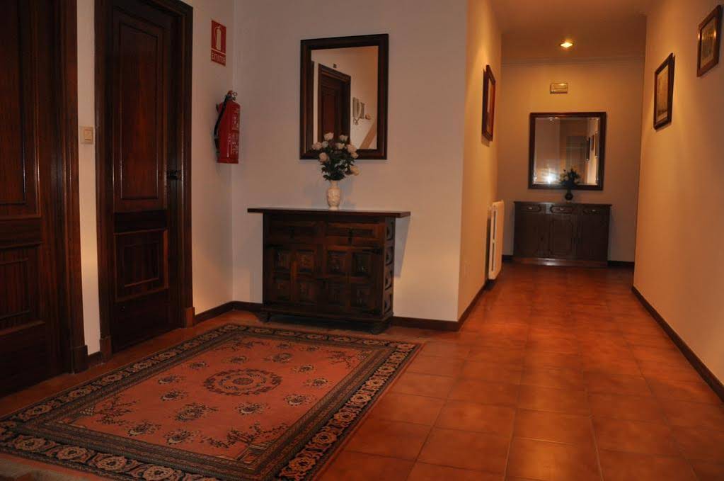 Hostal Mourelos
