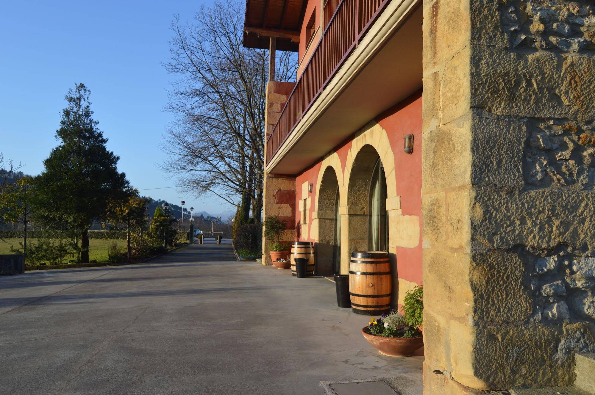 Hotel Restaurante Usategieta