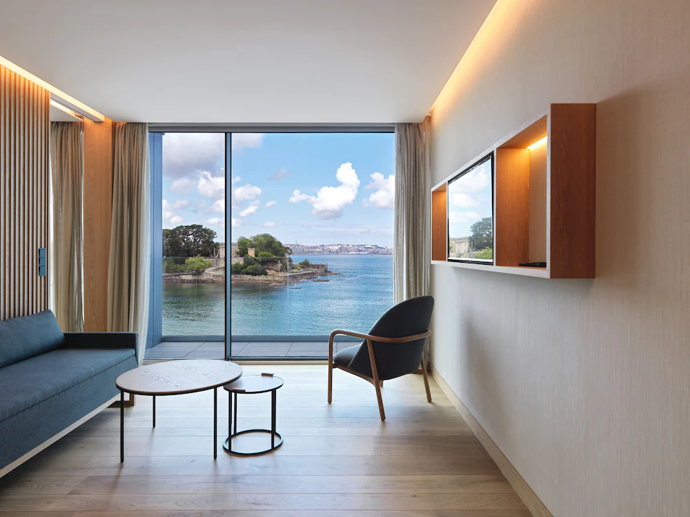 NOA Boutique Hotel