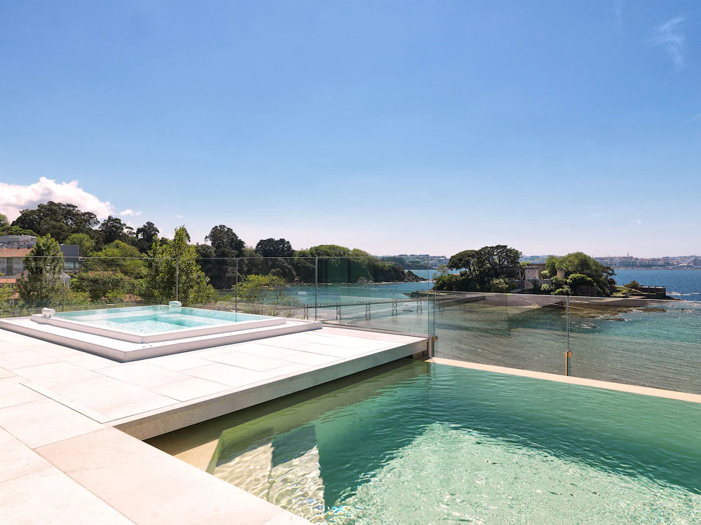 NOA Boutique Hotel