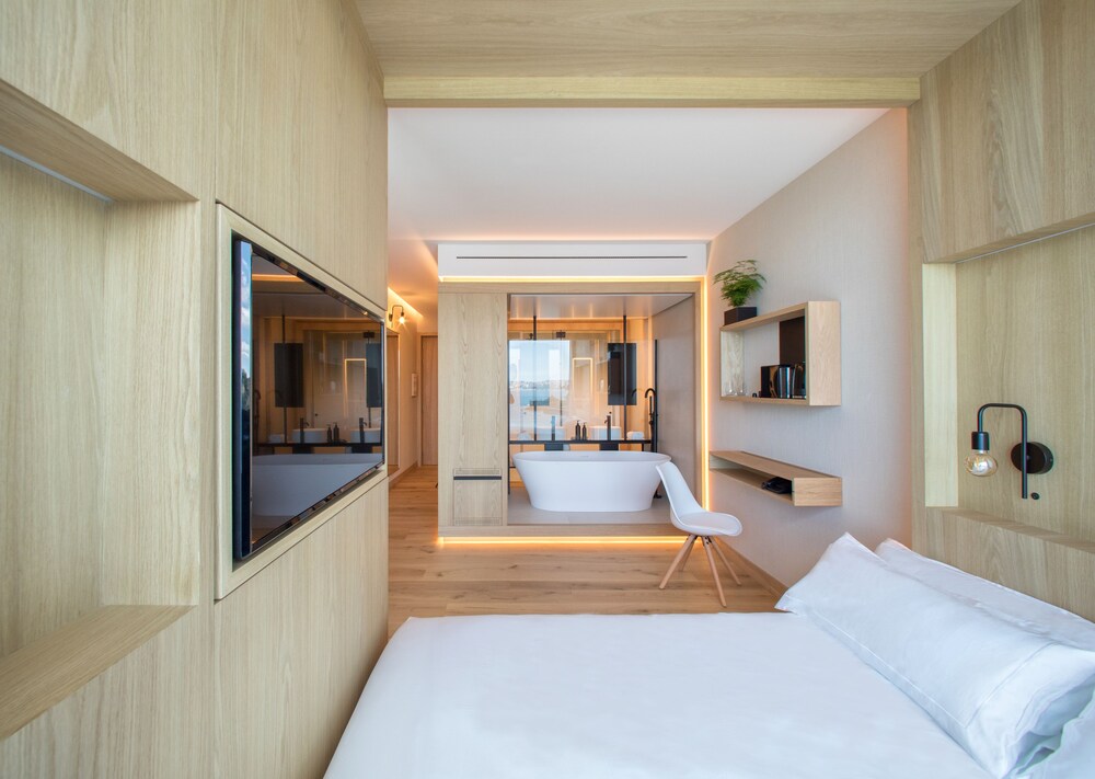 NOA Boutique Hotel