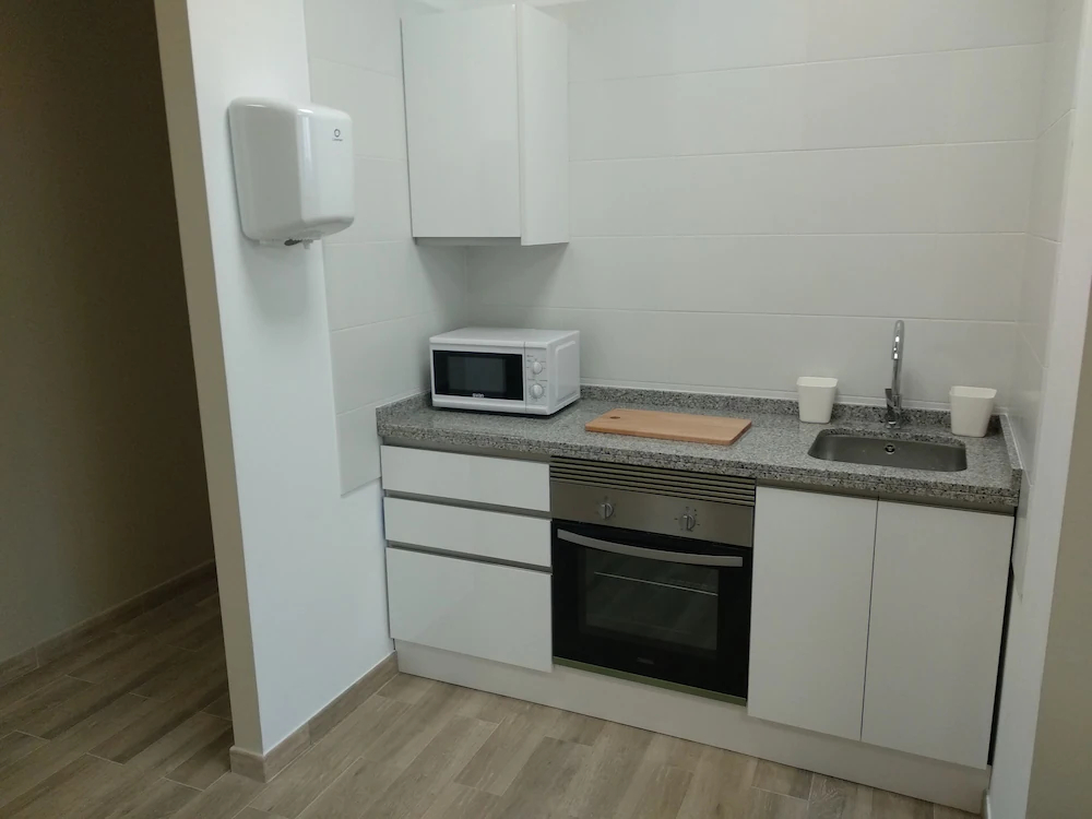 Albergue & Rooms Murgadan