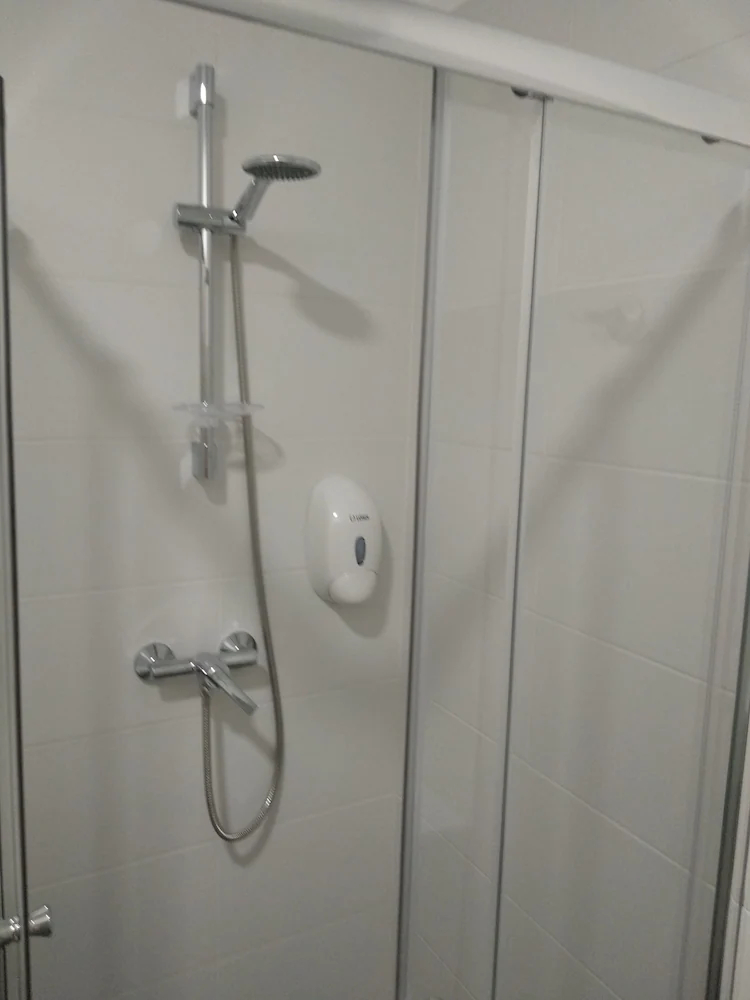 Albergue & Rooms Murgadan