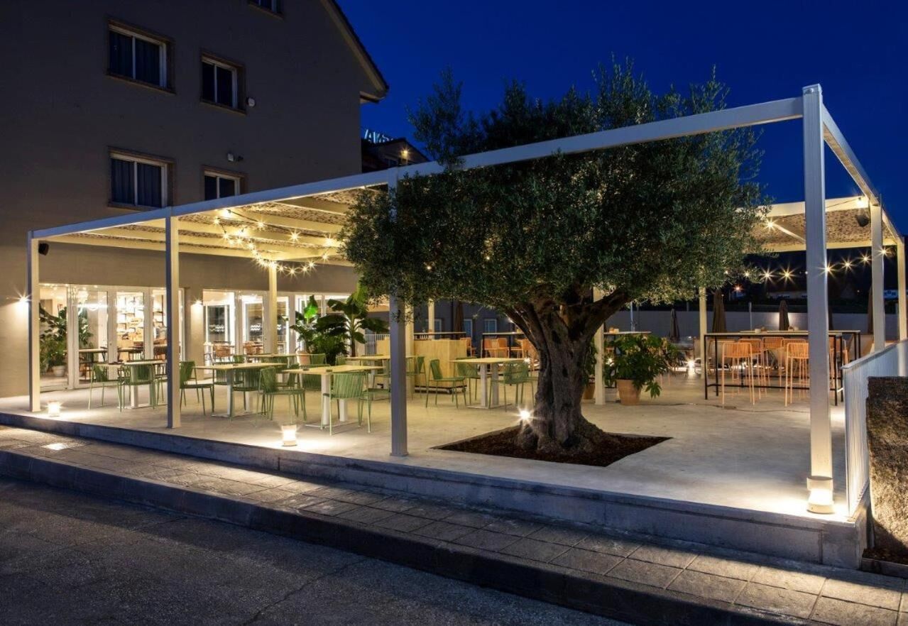 Apartamentos Dena